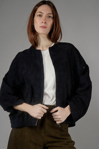 LA RÊVEUSE